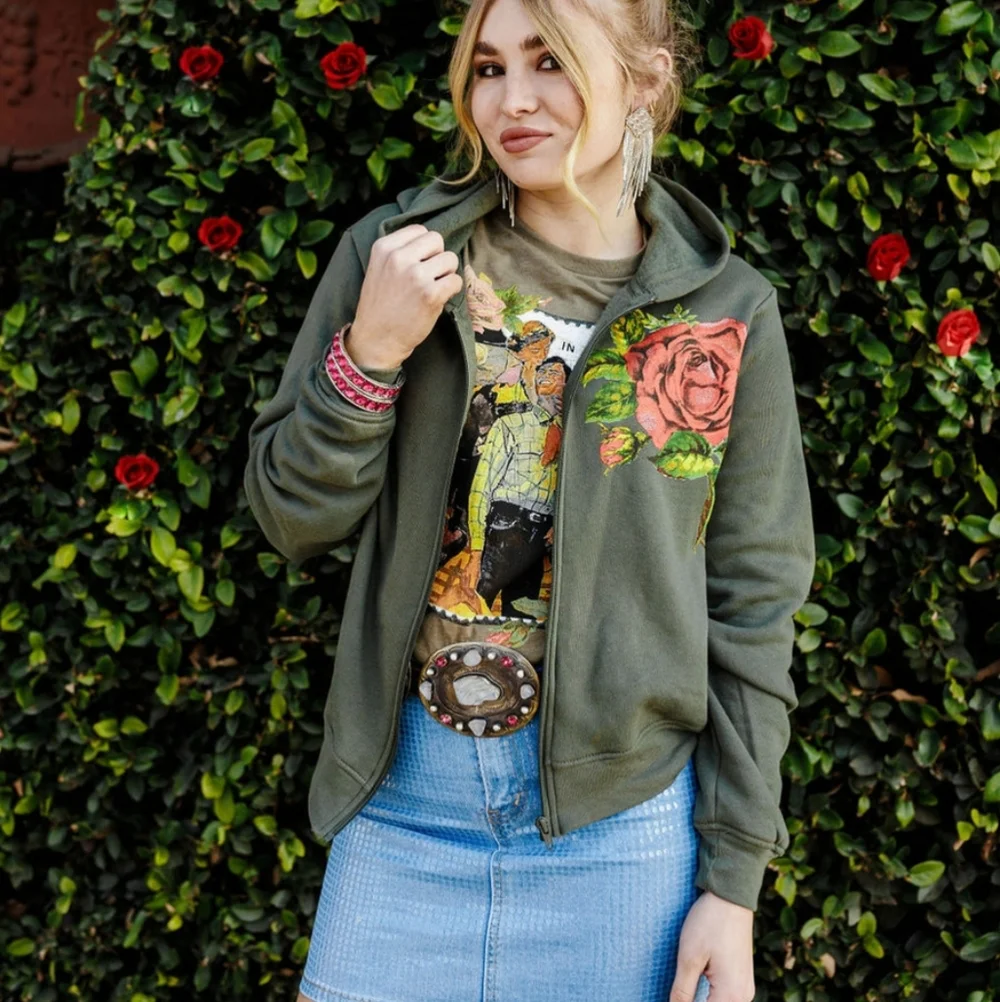 NWT Rodeo Quincey Romantic Rose zip-up Olive Green hoodie